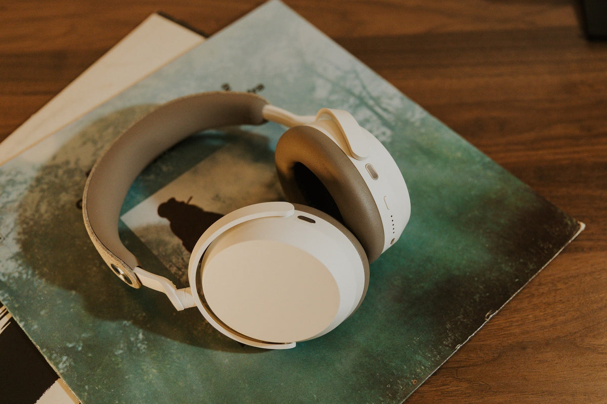 Next Generation Wireless Sound | Sennheiser Momentum 5 Review