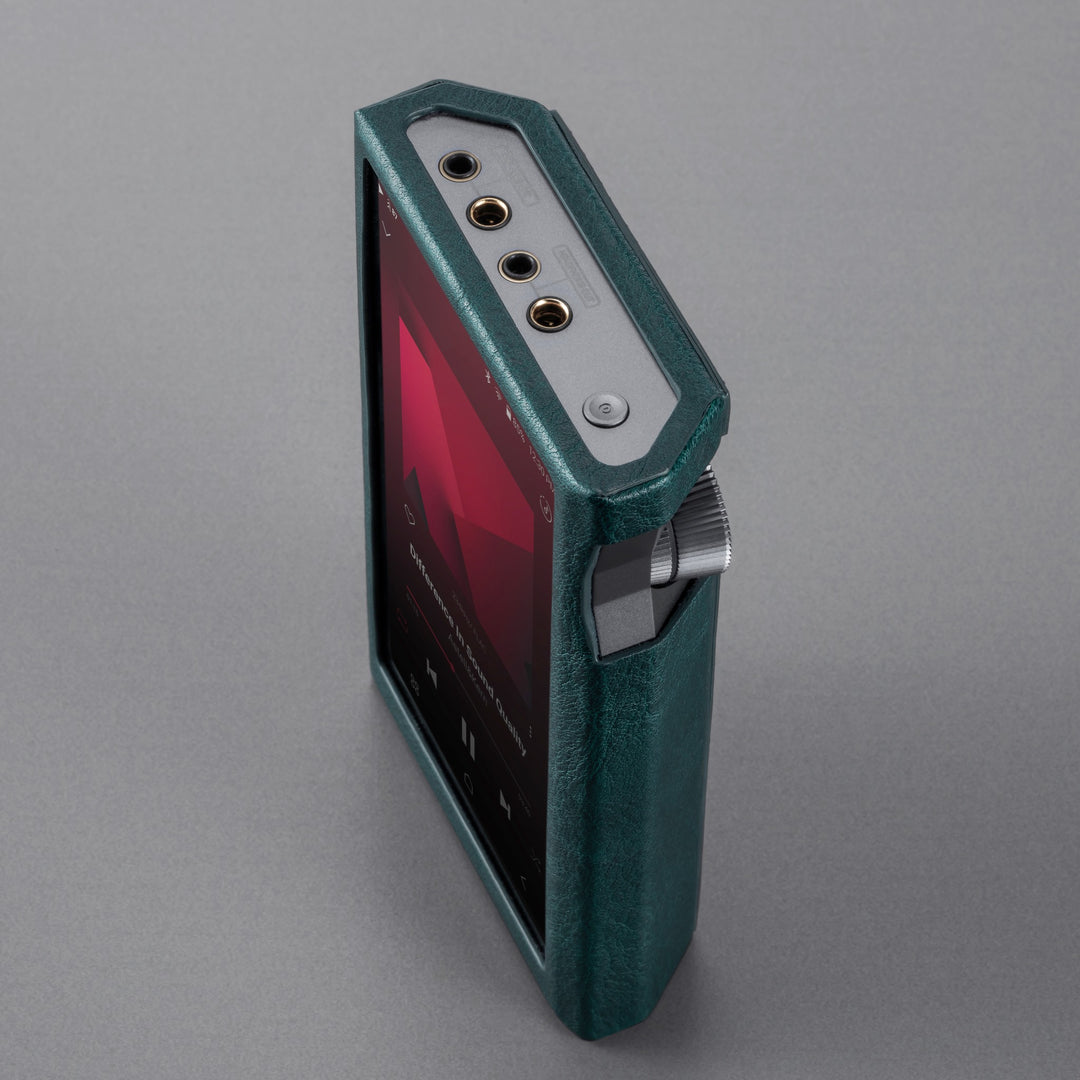 Astell&amp;Kern KANN Ultra inserted into blue case highlighting top connections