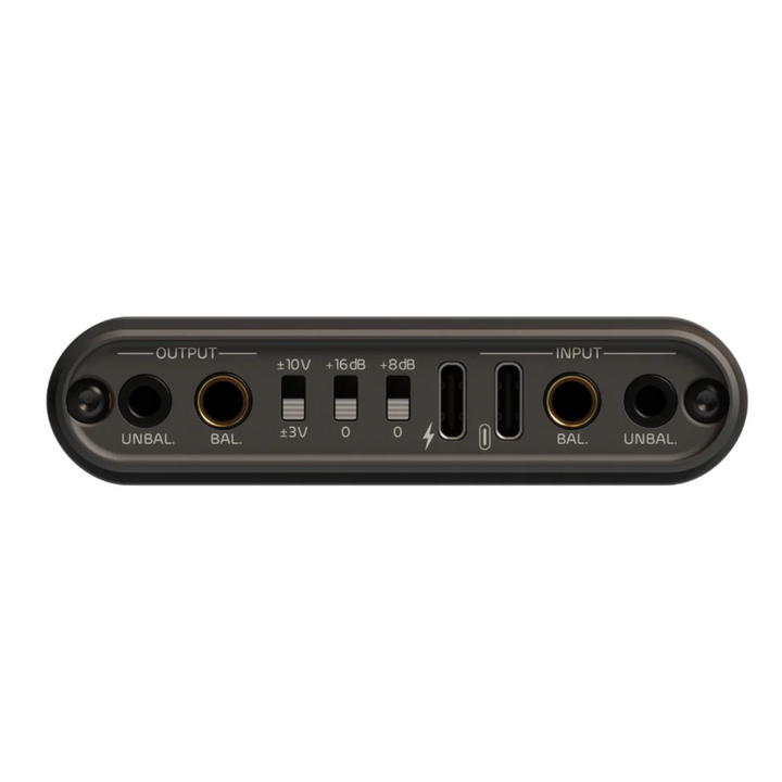 Audma Brioso portable amplifier bottom inputs and outputs eye level center whitebox