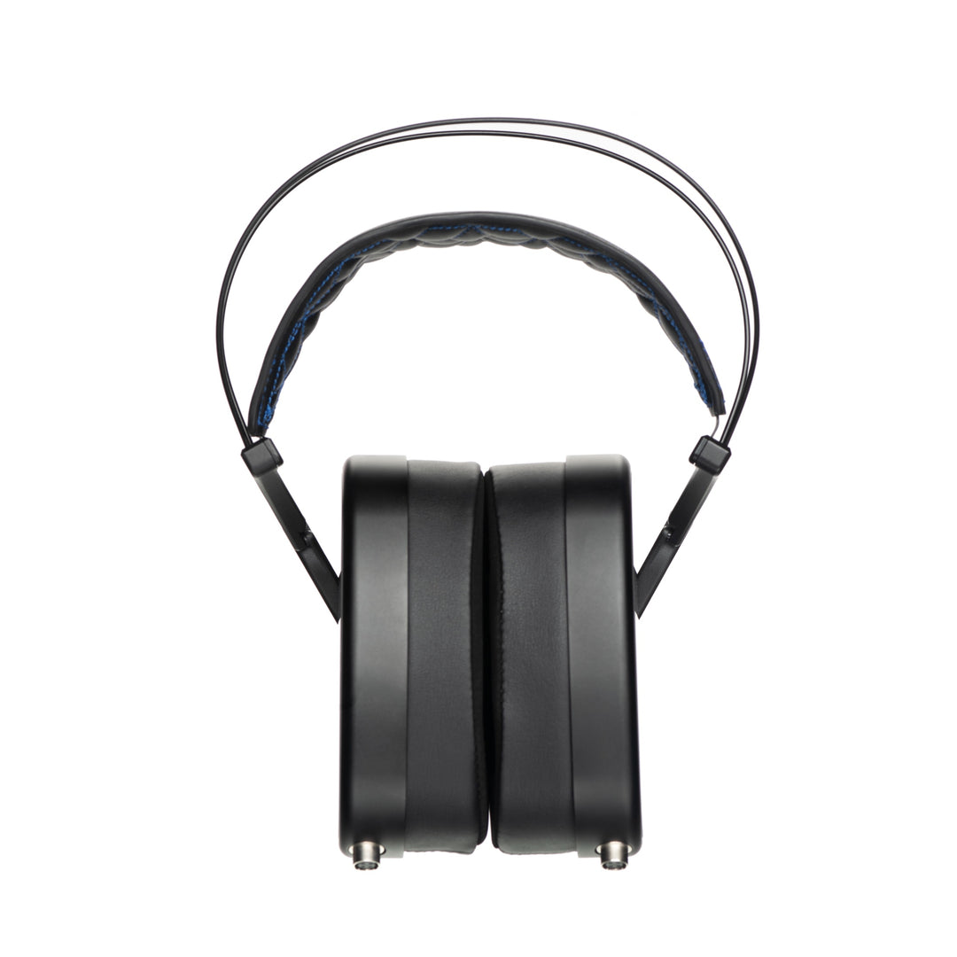 Dan Clark E3 front over white background