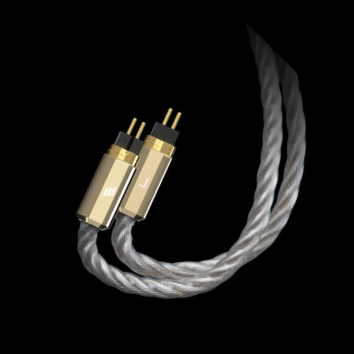 Effect Audio Leonidas Z Master Edition cable 2pin connectors closeup on black background