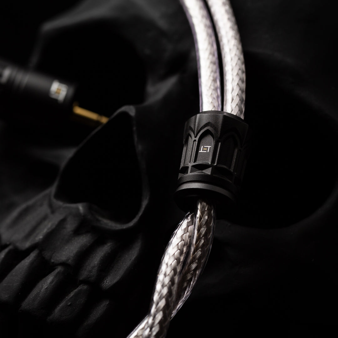 Eletech Purgatorio highlighting Y-split over black skull