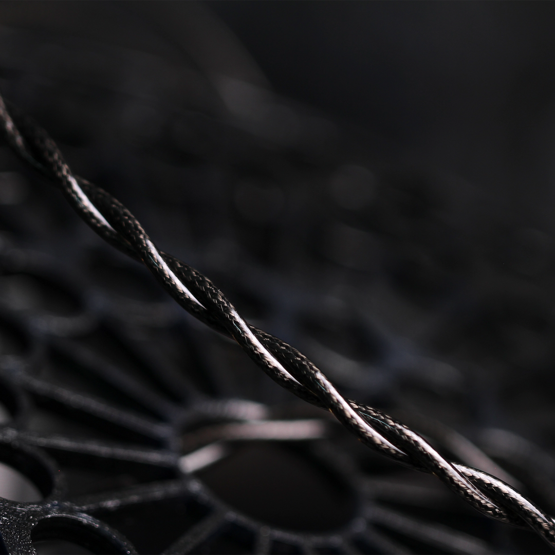 Eletech Fresco cable extreme closeup
