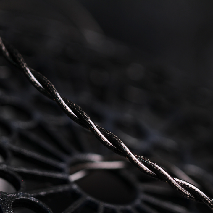 Eletech Fresco cable extreme closeup
