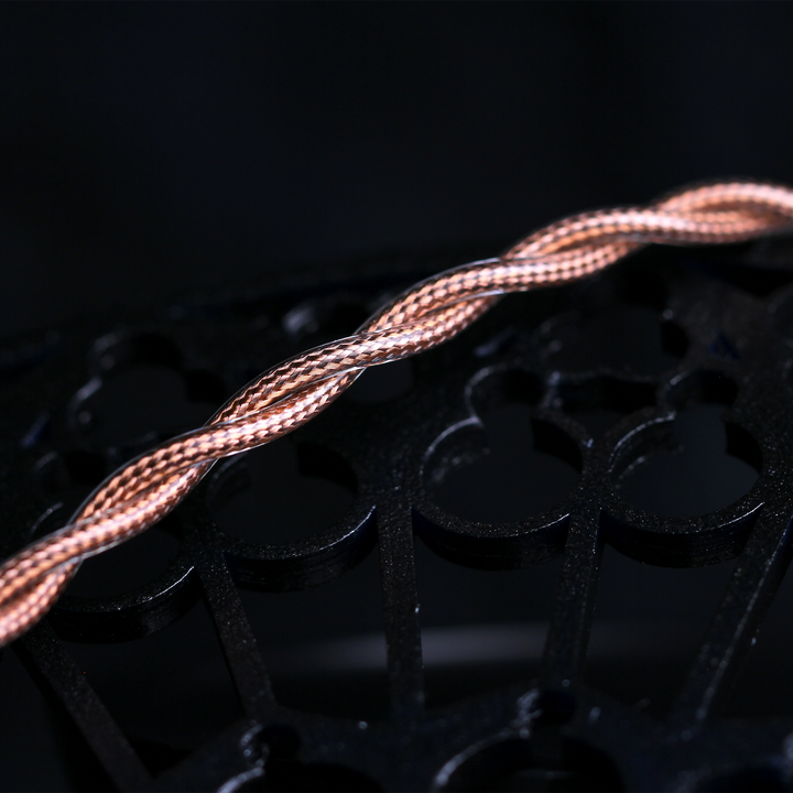 Eletech Modello cable closeup