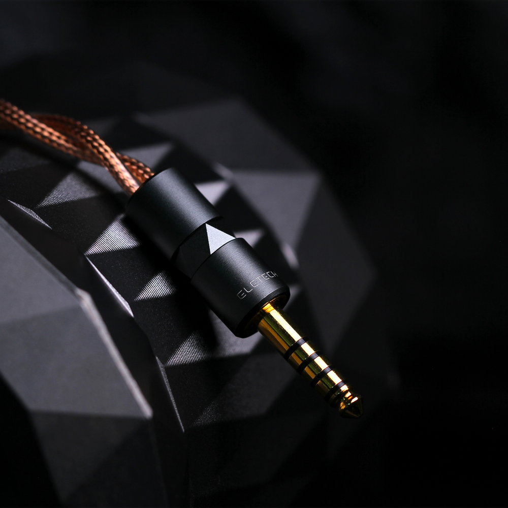 Eletech Modello cable closeup of 4.4mm termination plug