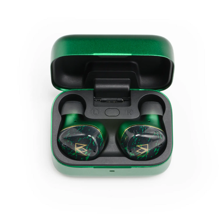 Noble FoKus Rex5 earphones in open case whitebox