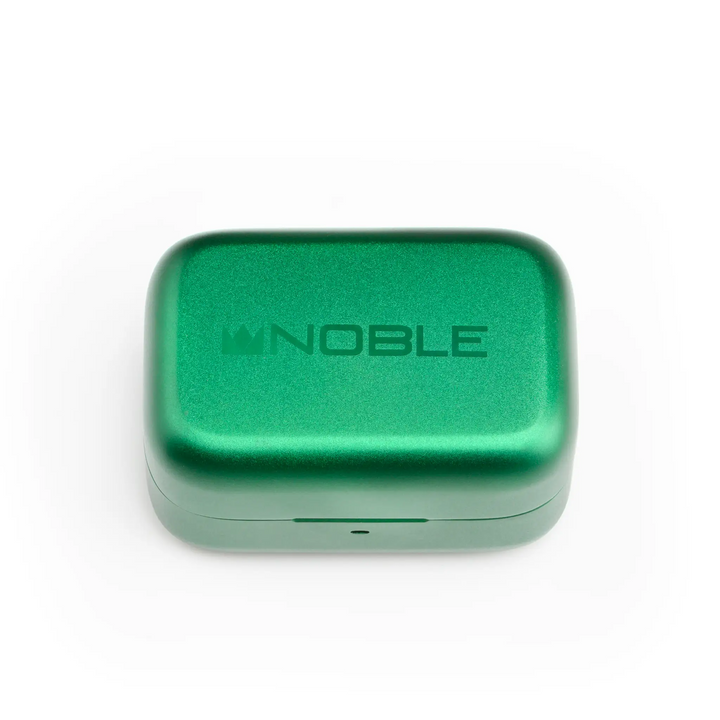 Noble FoKus Rex5 closed case high angle whitebox