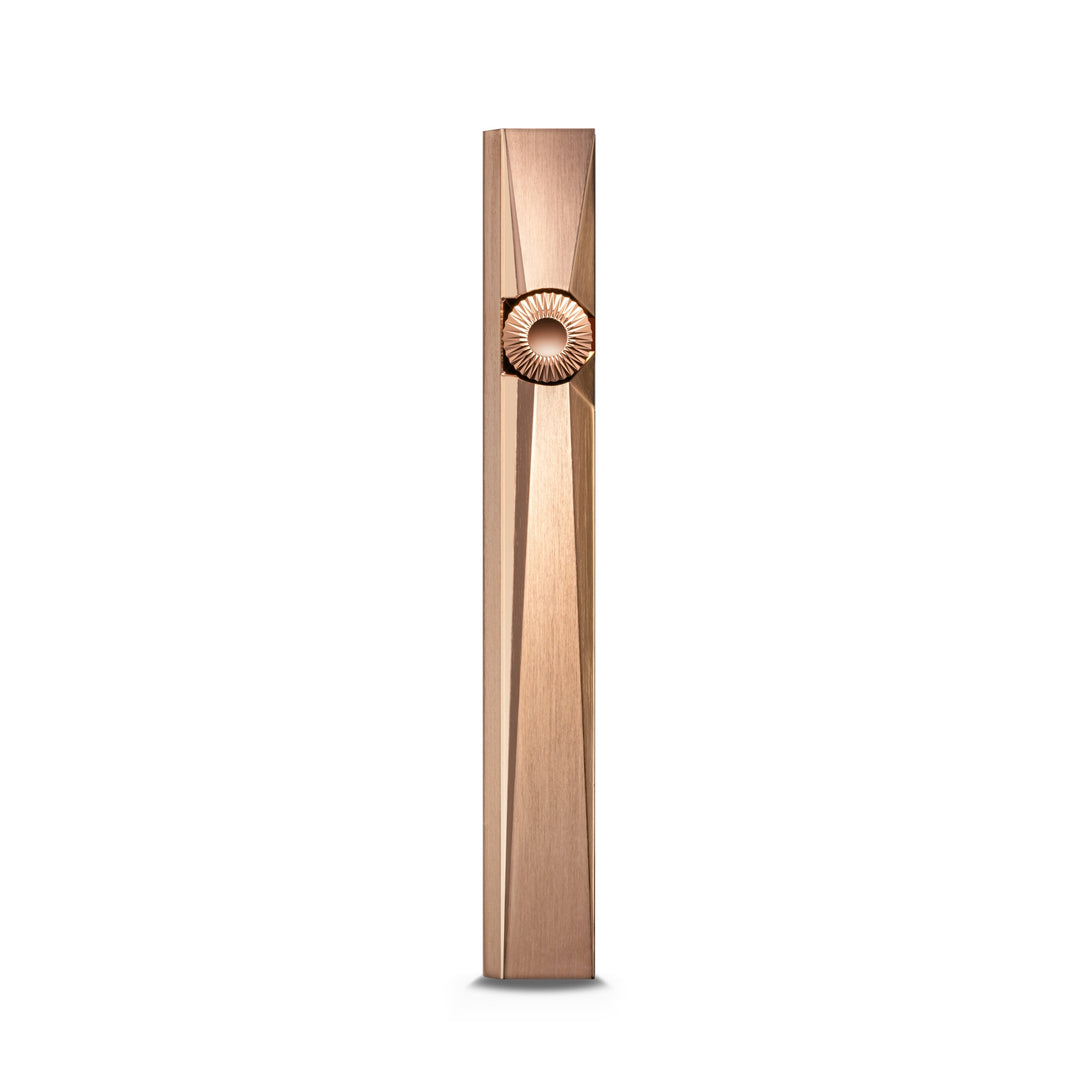 Astell&amp;Kern SP3000 copper profile over white background