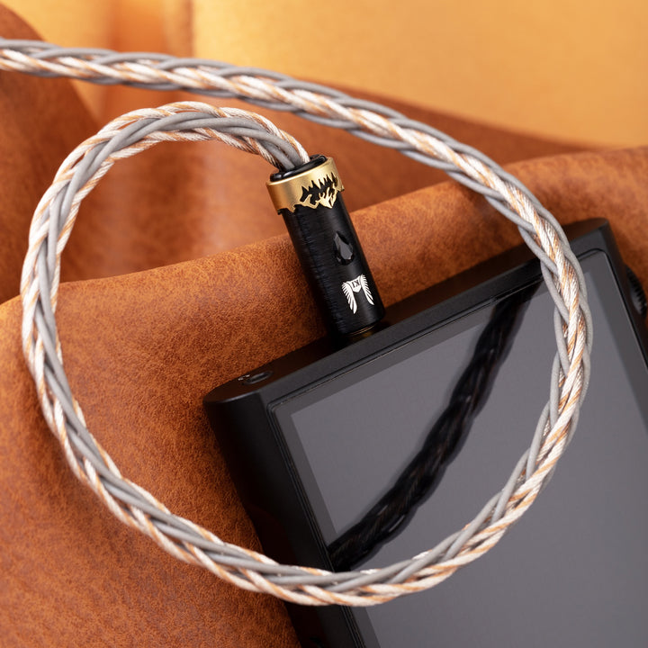 Kinera Orlog eight core cable connected to music player